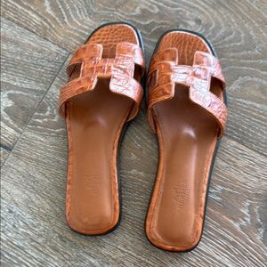 Women's Brown Leather Slide Sandals